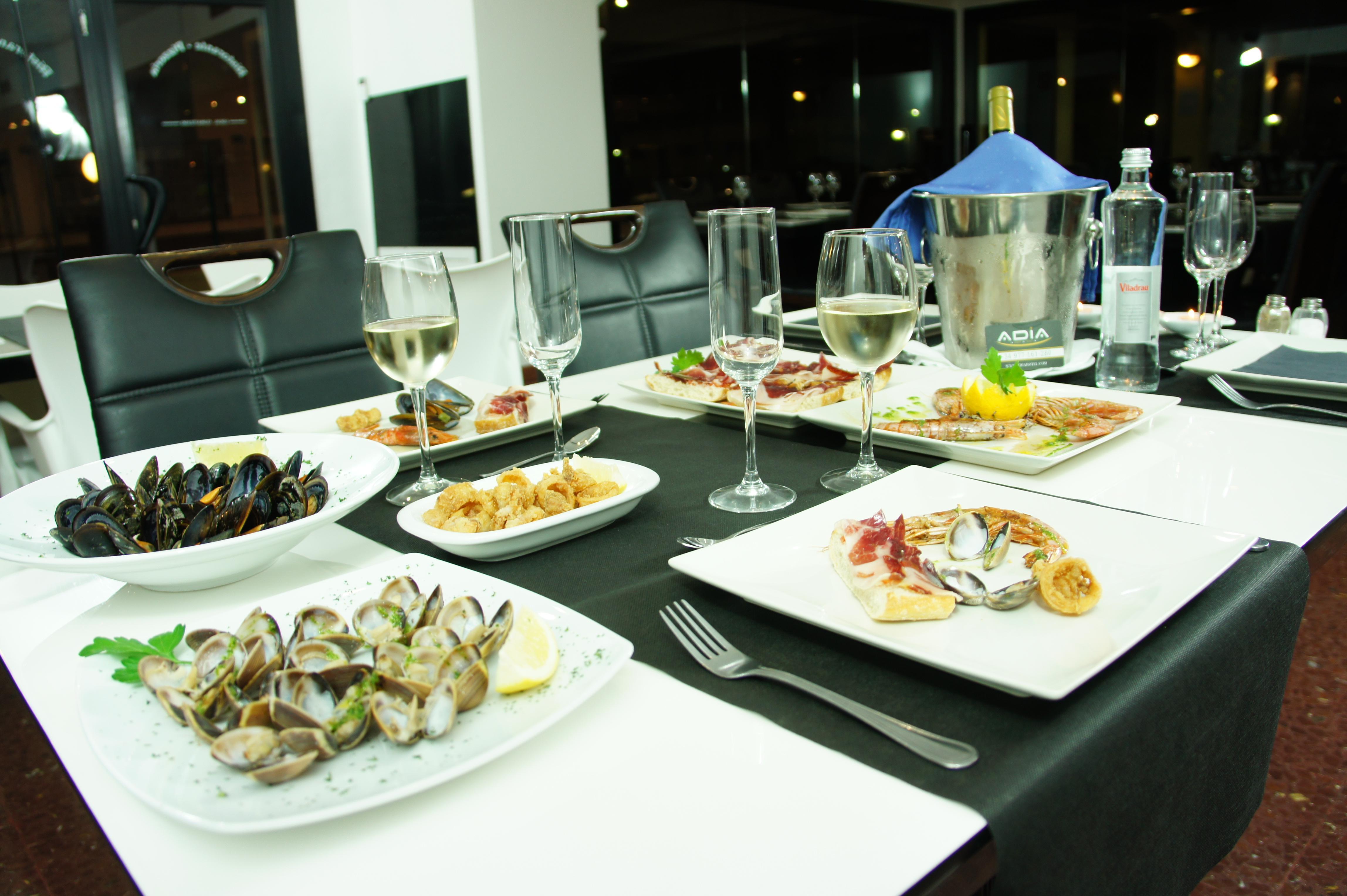 Adia Hotel Cunit Playa Luaran gambar