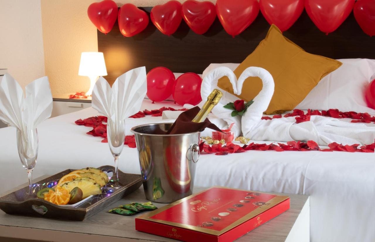 Adia Hotel Cunit Playa Luaran gambar