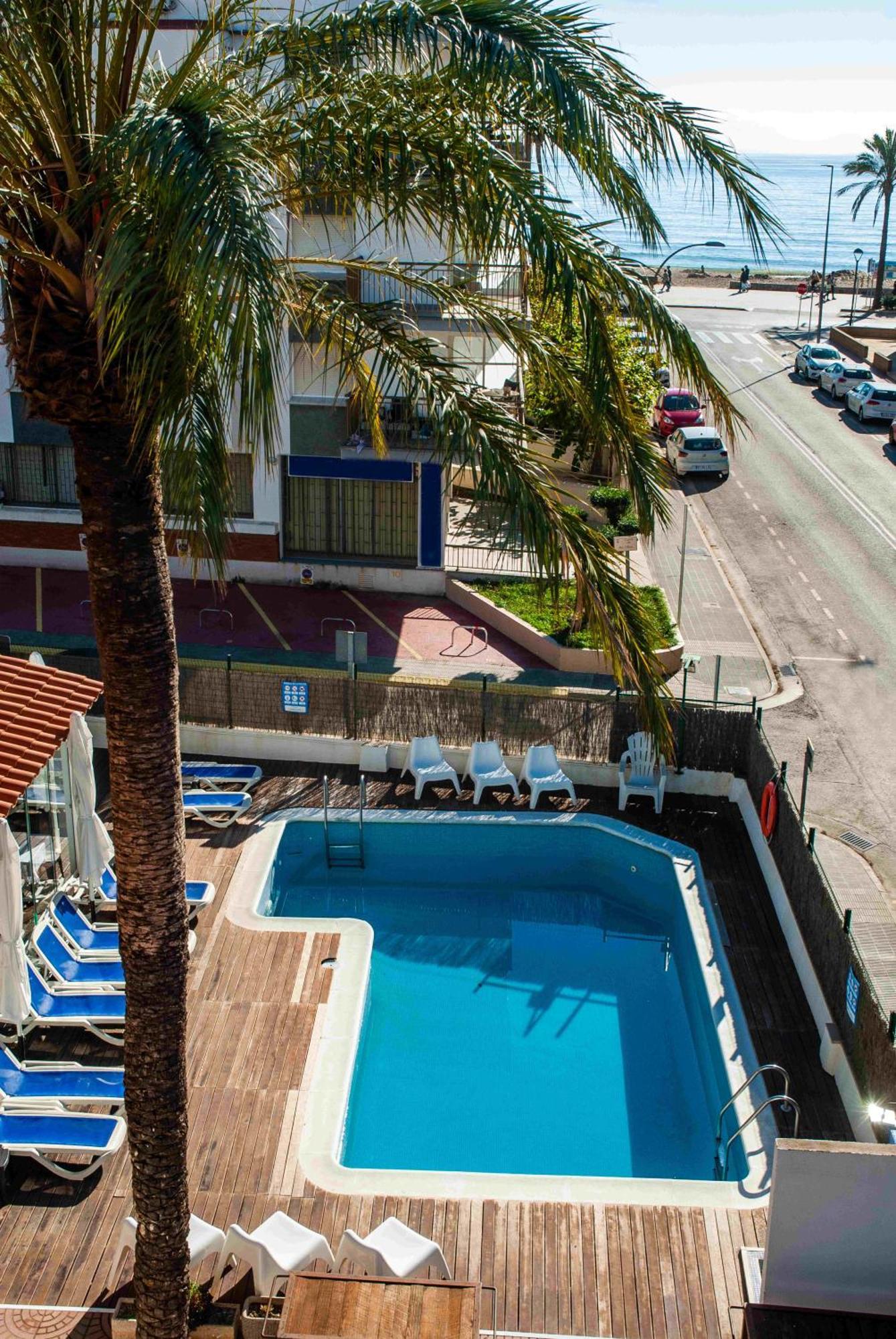 Adia Hotel Cunit Playa Luaran gambar