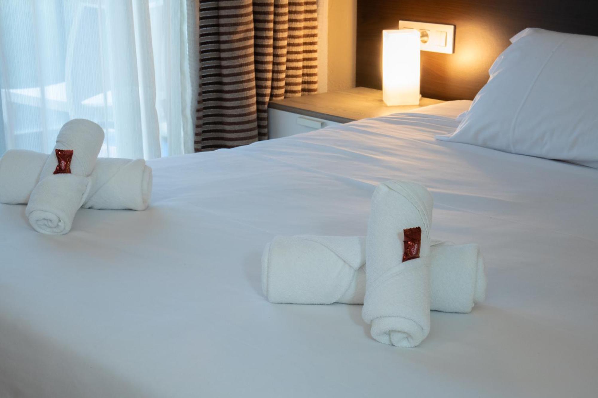 Adia Hotel Cunit Playa Luaran gambar